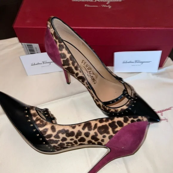 SALVATORE FERRAGAMO BEAUTIFUL SHOE / PUMP size 37.5 (7.5)